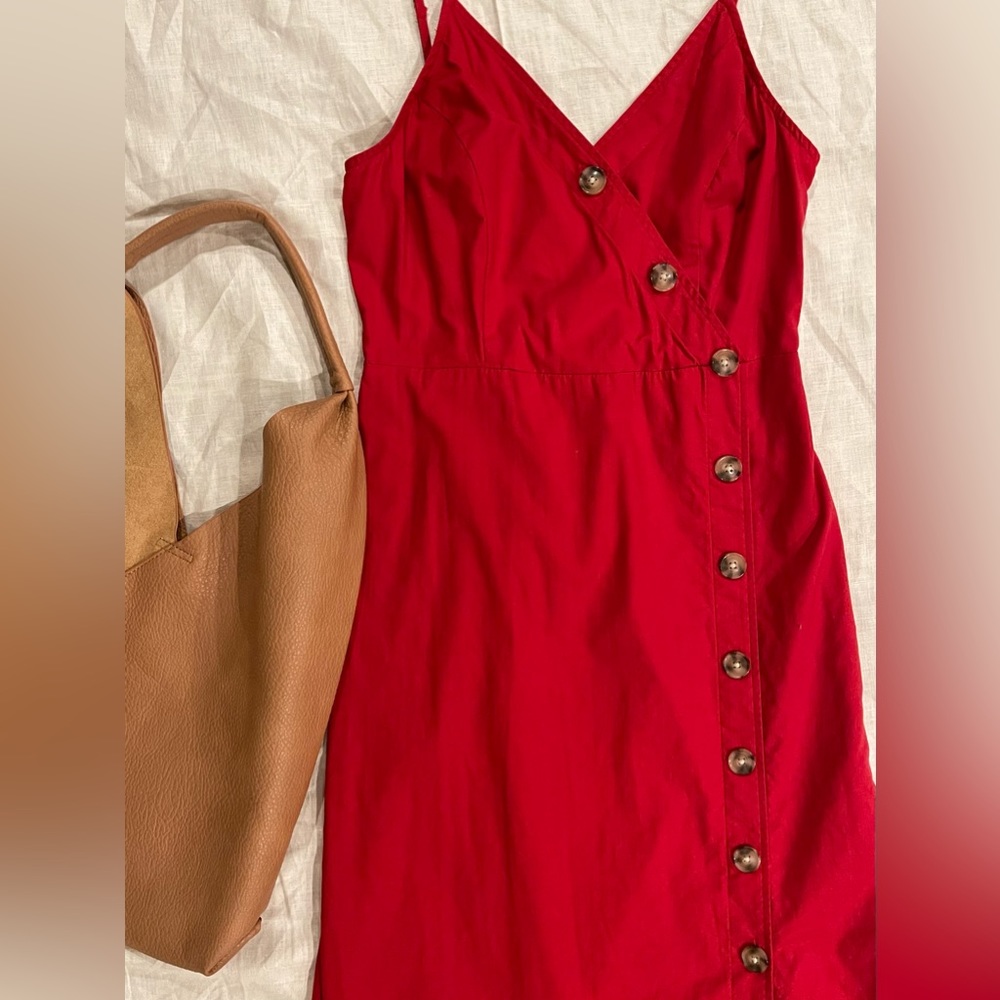 Express Spaghetti Strap V-Neck Midi Dress | Dark Red | Buttons Down Front